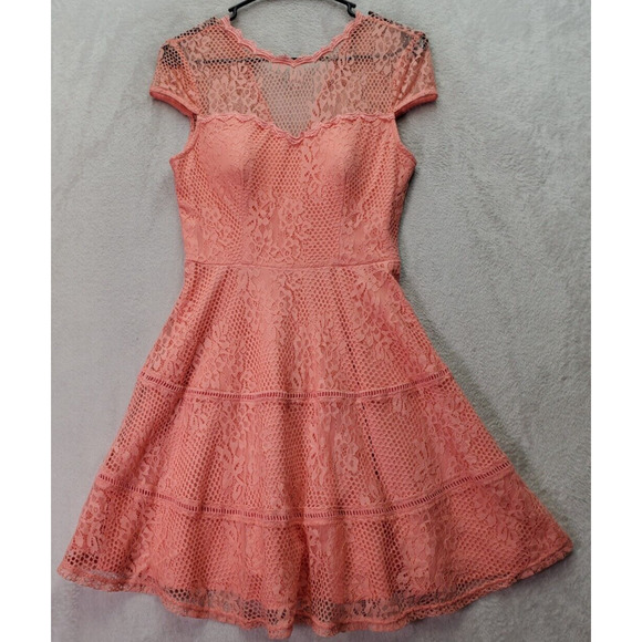Jodi Kristopher Fit & Flare Dress Womens Size 5 Pink Lace Floral Nylon Back‎ Zip - Picture 1 of 9
